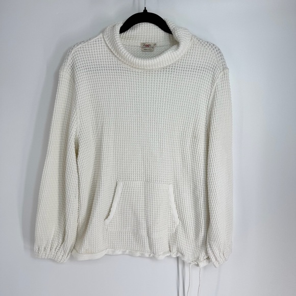 Faherty Long Sleeve Turtle Neck Front Pocket Cable Drawstring Sweater - Picture 1 of 3
